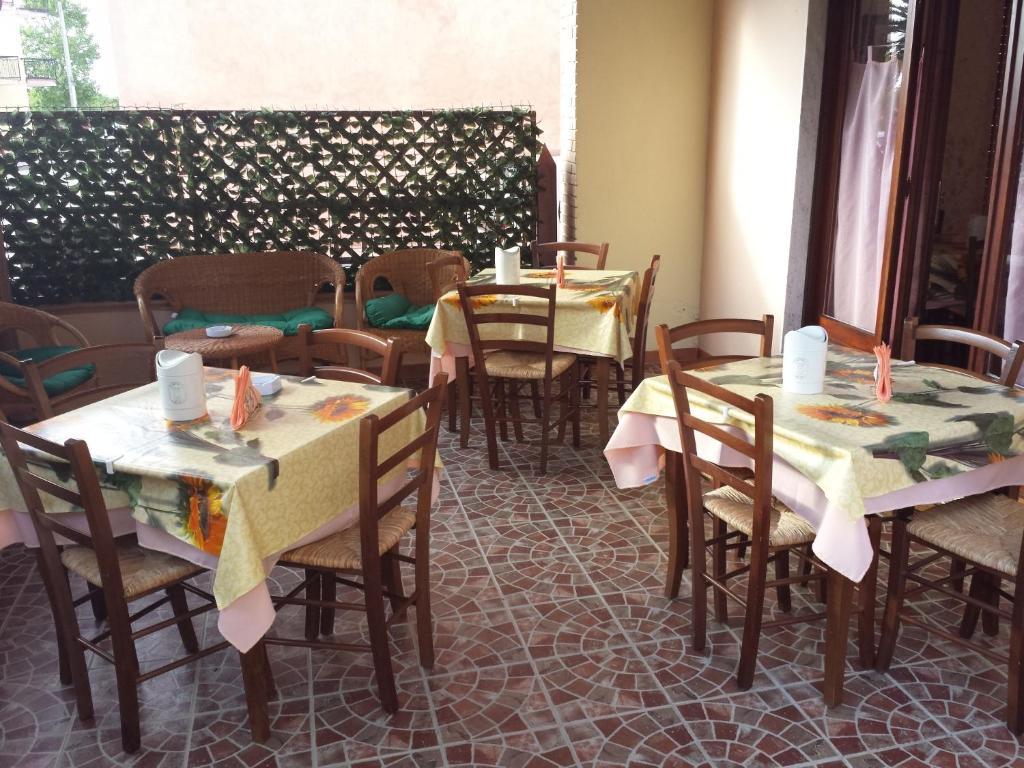 Bed and Breakfast Sa Marina Ла-Калетта Экстерьер фото