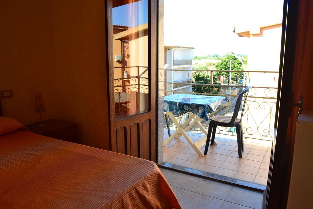 Bed and Breakfast Sa Marina Ла-Калетта Экстерьер фото