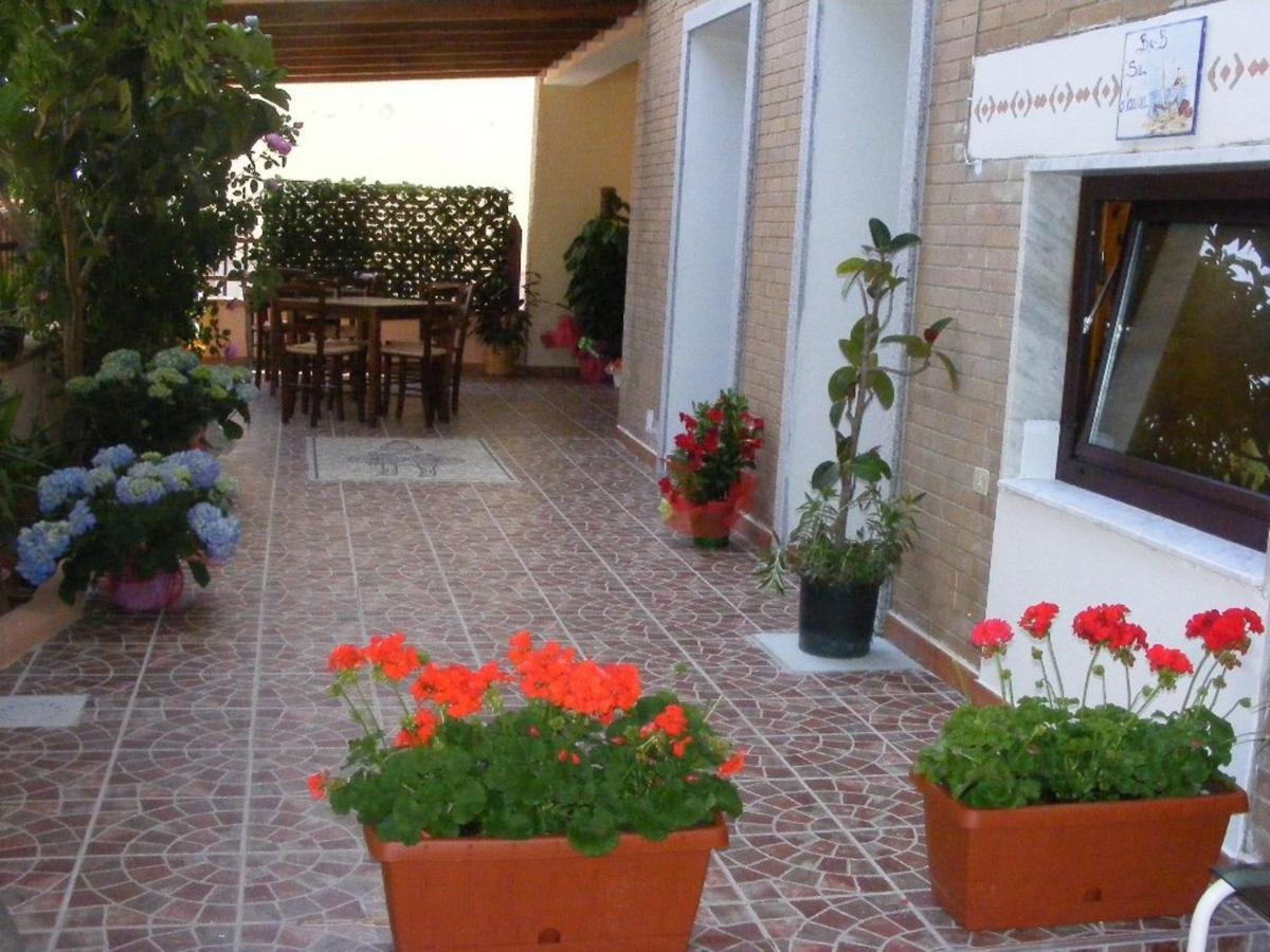 Bed and Breakfast Sa Marina Ла-Калетта Экстерьер фото